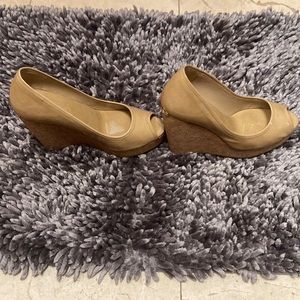 JIMMY CHOO  patent leather and cork wedge, Size 6.